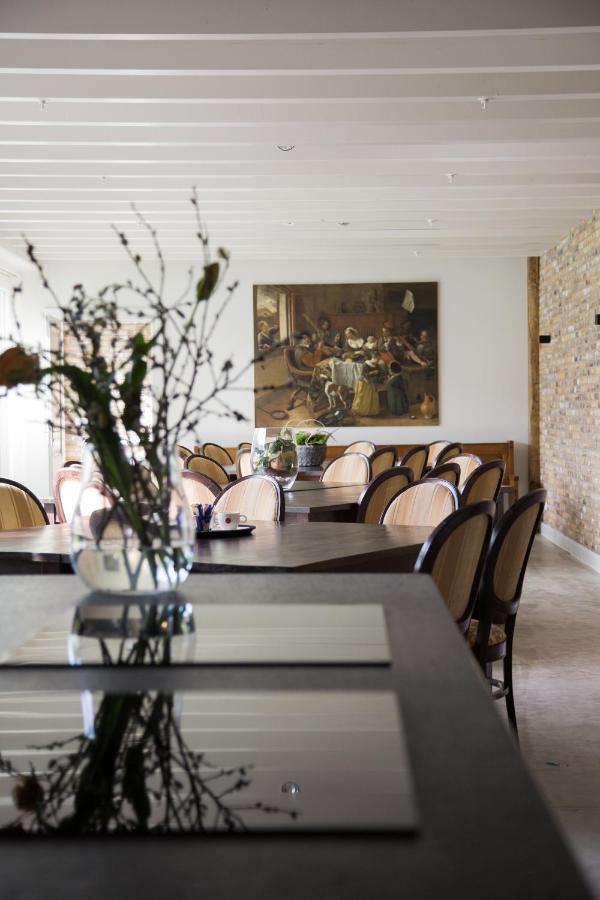 B&B Groepsaccommodatie De Pastorie Lage Mierde Exterior photo